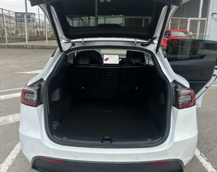 Белый Тесла Другая, объемом двигателя 0 л и пробегом 24 тыс. км за 29000 $, фото 15 на Automoto.ua