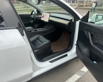 Белый Тесла Другая, объемом двигателя 0 л и пробегом 24 тыс. км за 29000 $, фото 6 на Automoto.ua