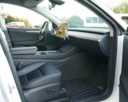 Белый Тесла Другая, объемом двигателя 0 л и пробегом 6 тыс. км за 20300 $, фото 8 на Automoto.ua