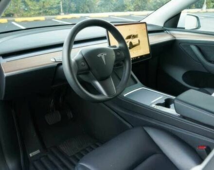 Белый Тесла Другая, объемом двигателя 0 л и пробегом 6 тыс. км за 20300 $, фото 7 на Automoto.ua