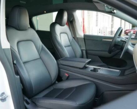 Белый Тесла Другая, объемом двигателя 0 л и пробегом 6 тыс. км за 20300 $, фото 9 на Automoto.ua