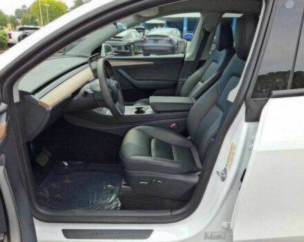 Белый Тесла Другая, объемом двигателя 0 л и пробегом 22 тыс. км за 21300 $, фото 7 на Automoto.ua