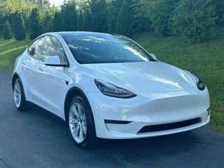 Тесла Другая 2020 в Днепре (Днепропетровске) на Automoto.ua Белый Тесла Другая, объемом двигателя 0 л и пробегом 35 тыс. км за 13000 $, фото 1 на Automoto.ua