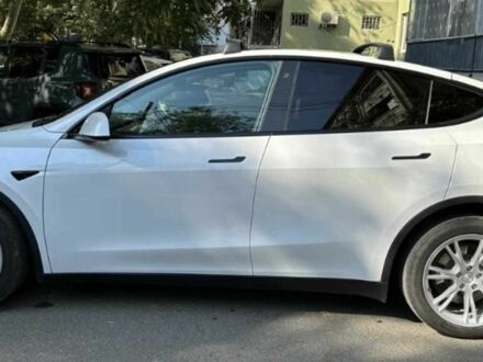 Белый Тесла Другая, объемом двигателя 0 л и пробегом 86 тыс. км за 13300 $, фото 1 на Automoto.ua