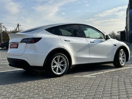 Тесла Другая 2023 в Виннице на Automoto.ua Белый Тесла Другая, объемом двигателя 0 л и пробегом 15 тыс. км за 27900 $, фото 1 на Automoto.ua