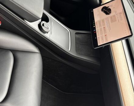 Черный Тесла Другая, объемом двигателя 0 л и пробегом 73 тыс. км за 26800 $, фото 18 на Automoto.ua