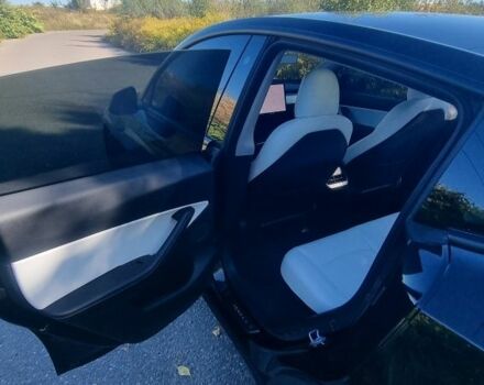 Тесла Другая 2021 в Вышгороде на Automoto.ua Черный Тесла Другая, объемом двигателя 0 л и пробегом 88 тыс. км за 30000 $, фото 5 на Automoto.ua