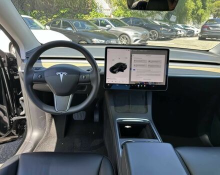 Черный Тесла Другая, объемом двигателя 0 л и пробегом 28 тыс. км за 16000 $, фото 9 на Automoto.ua