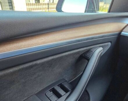 Черный Тесла Другая, объемом двигателя 0 л и пробегом 30 тыс. км за 29000 $, фото 5 на Automoto.ua