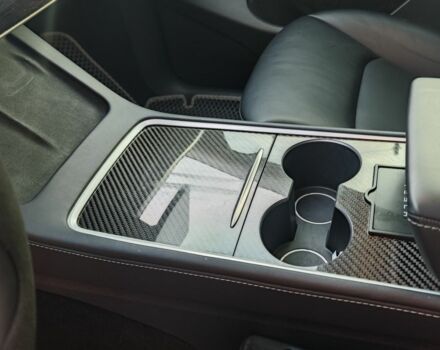 Черный Тесла Другая, объемом двигателя 0 л и пробегом 13 тыс. км за 32000 $, фото 12 на Automoto.ua