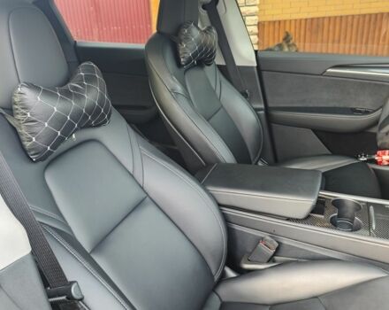 Черный Тесла Другая, объемом двигателя 0 л и пробегом 13 тыс. км за 32000 $, фото 16 на Automoto.ua