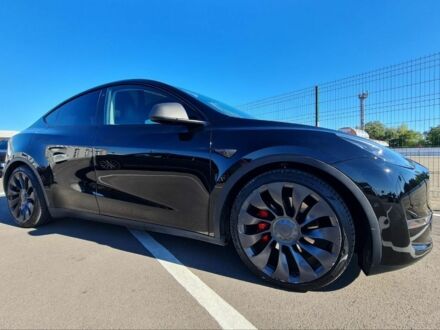 Черный Тесла Другая, объемом двигателя 0 л и пробегом 136 тыс. км за 31000 $, фото 1 на Automoto.ua