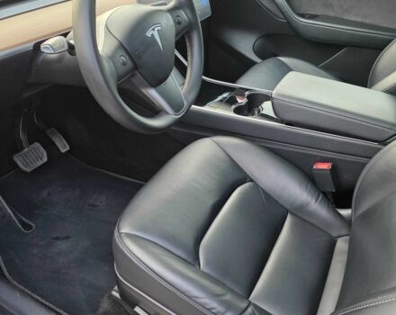 Красный Тесла Другая, объемом двигателя 0 л и пробегом 131 тыс. км за 22799 $, фото 14 на Automoto.ua