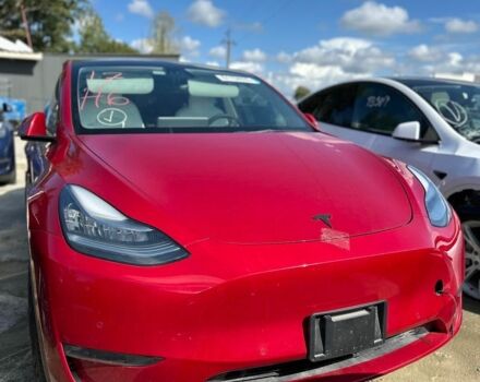 Красный Тесла Другая, объемом двигателя 0 л и пробегом 85 тыс. км за 15500 $, фото 1 на Automoto.ua