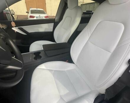 Красный Тесла Другая, объемом двигателя 0 л и пробегом 103 тыс. км за 28888 $, фото 3 на Automoto.ua