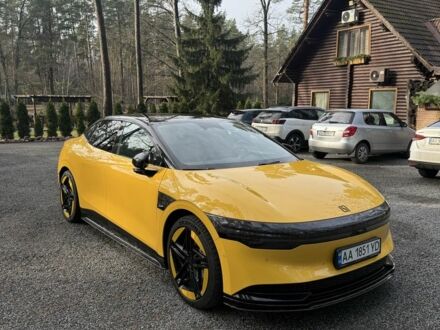 Желтый Тесла Другая, объемом двигателя 0 л и пробегом 10 тыс. км за 45000 $, фото 1 на Automoto.ua