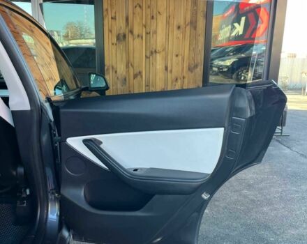 Серый Тесла Другая, объемом двигателя 0 л и пробегом 81 тыс. км за 22099 $, фото 21 на Automoto.ua