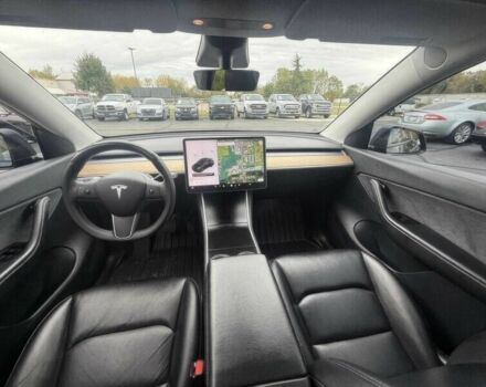 Серый Тесла Другая, объемом двигателя 0 л и пробегом 33 тыс. км за 35000 $, фото 9 на Automoto.ua