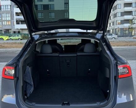 Тесла Другая 2021 в Киеве на Automoto.ua Серый Тесла Другая, объемом двигателя 0 л и пробегом 72 тыс. км за 23500 $, фото 3 на Automoto.ua