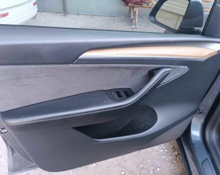 Серый Тесла Другая, объемом двигателя 0 л и пробегом 43 тыс. км за 33333 $, фото 11 на Automoto.ua