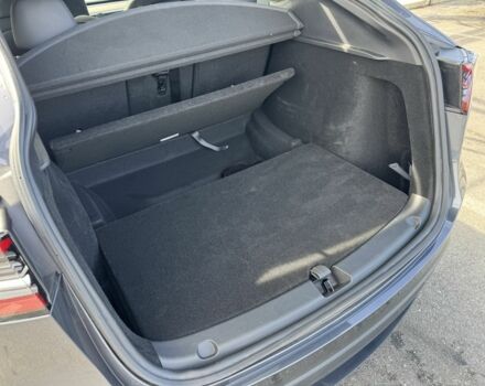 Серый Тесла Другая, объемом двигателя 0 л и пробегом 40 тыс. км за 26853 $, фото 12 на Automoto.ua