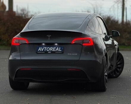 Серый Тесла Другая, объемом двигателя 5 л и пробегом 70 тыс. км за 31000 $, фото 6 на Automoto.ua