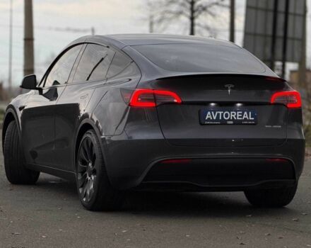 Серый Тесла Другая, объемом двигателя 5 л и пробегом 70 тыс. км за 31000 $, фото 7 на Automoto.ua