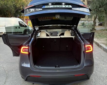 Серый Тесла Другая, объемом двигателя 0 л и пробегом 45 тыс. км за 31000 $, фото 4 на Automoto.ua