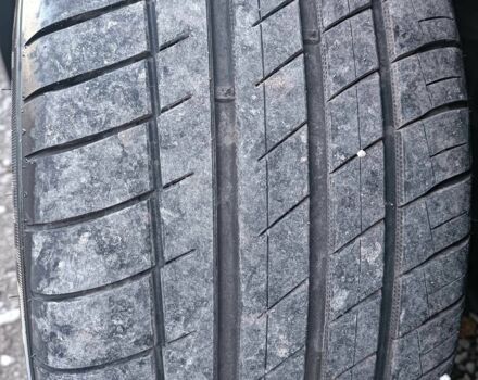 Серый Тесла Другая, объемом двигателя 0 л и пробегом 43 тыс. км за 33333 $, фото 10 на Automoto.ua