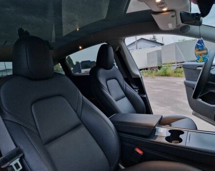 Серый Тесла Другая, объемом двигателя 0 л и пробегом 45 тыс. км за 31300 $, фото 21 на Automoto.ua