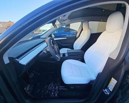 Серый Тесла Другая, объемом двигателя 0 л и пробегом 50 тыс. км за 28000 $, фото 9 на Automoto.ua