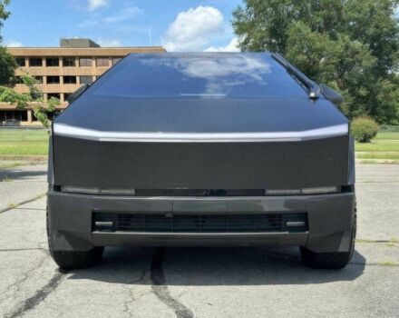 Серый Тесла Другая, объемом двигателя 0 л и пробегом 10 тыс. км за 45000 $, фото 1 на Automoto.ua