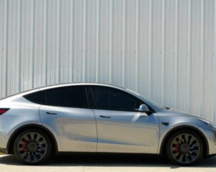 Серый Тесла Другая, объемом двигателя 0 л и пробегом 16 тыс. км за 21000 $, фото 3 на Automoto.ua