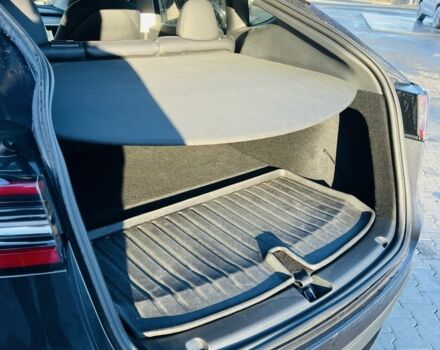 Серый Тесла Другая, объемом двигателя 0 л и пробегом 46 тыс. км за 32000 $, фото 5 на Automoto.ua