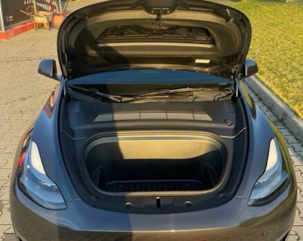 Тесла Другая 2024 в Тернополе на Automoto.ua Серый Тесла Другая, объемом двигателя 0 л и пробегом 3 тыс. км за 28000 $, фото 11 на Automoto.ua