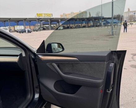 Серый Тесла Другая, объемом двигателя 0 л и пробегом 38 тыс. км за 33500 $, фото 5 на Automoto.ua