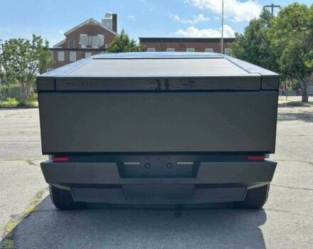 Серый Тесла Другая, объемом двигателя 0 л и пробегом 10 тыс. км за 45000 $, фото 3 на Automoto.ua