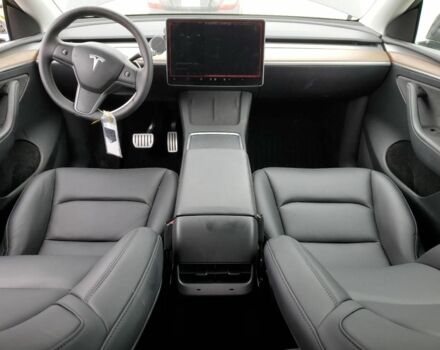Серый Тесла Другая, объемом двигателя 0 л и пробегом 25 тыс. км за 28000 $, фото 7 на Automoto.ua