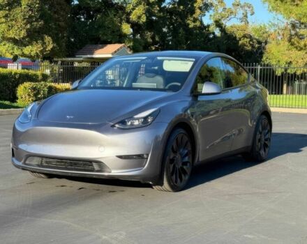 Серый Тесла Другая, объемом двигателя 0 л и пробегом 2 тыс. км за 19000 $, фото 2 на Automoto.ua
