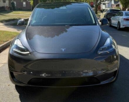 Серый Тесла Другая, объемом двигателя 0 л и пробегом 7 тыс. км за 26800 $, фото 1 на Automoto.ua