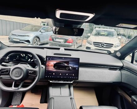 Серый Тесла Другая, объемом двигателя 0 л и пробегом 2 тыс. км за 45000 $, фото 7 на Automoto.ua