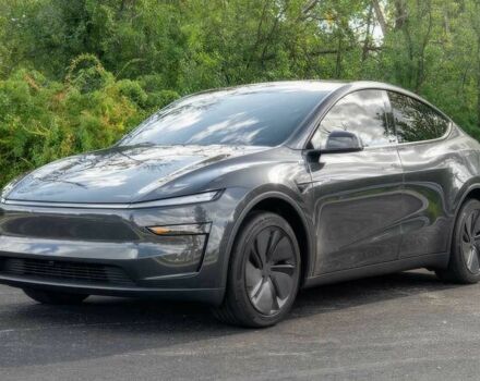 Серый Тесла Другая, объемом двигателя 0 л и пробегом 2 тыс. км за 28000 $, фото 2 на Automoto.ua