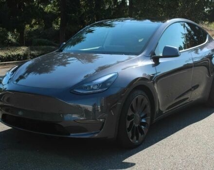 Тесла Другая 2022 в Днепре (Днепропетровске) на Automoto.ua Серый Тесла Другая, объемом двигателя 0 л и пробегом 14 тыс. км за 18000 $, фото 2 на Automoto.ua