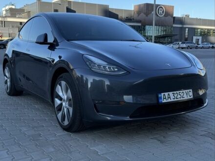Серый Тесла Другая, объемом двигателя 0 л и пробегом 72 тыс. км за 23500 $, фото 1 на Automoto.ua