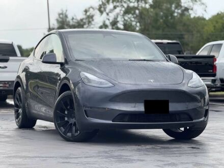 Тесла Другая 2025 в Виннице на Automoto.ua Серый Тесла Другая, объемом двигателя 0 л и пробегом 4 тыс. км за 28000 $, фото 1 на Automoto.ua