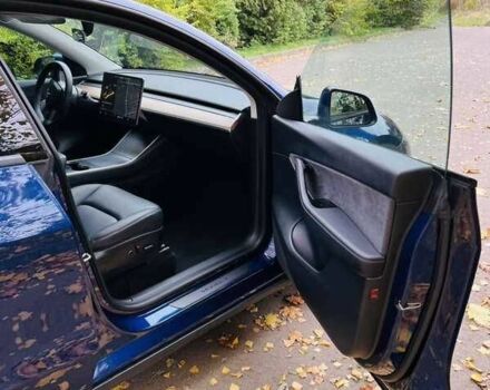 Тесла Другая 2021 в Киеве на Automoto.ua Синий Тесла Другая, объемом двигателя 0 л и пробегом 61 тыс. км за 20500 $, фото 11 на Automoto.ua