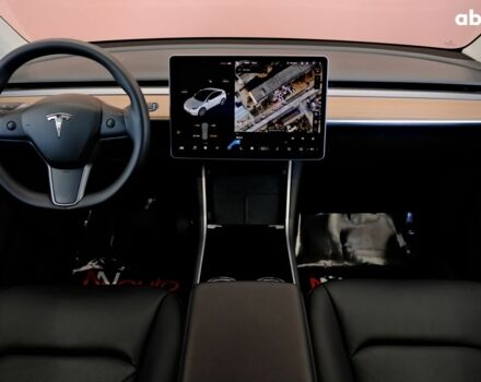 Белый Тесла Model Y, объемом двигателя 4.25 л и пробегом 19 тыс. км за 32900 $, фото 4 на Automoto.ua
