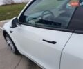 Белый Тесла Model Y, объемом двигателя 0 л и пробегом 80 тыс. км за 40000 $, фото 2 на Automoto.ua