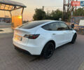 Белый Тесла Model Y, объемом двигателя 0 л и пробегом 63 тыс. км за 34999 $, фото 5 на Automoto.ua