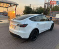 Білий Тесла Model Y, об'ємом двигуна 0 л та пробігом 63 тис. км за 34999 $, фото 5 на Automoto.ua